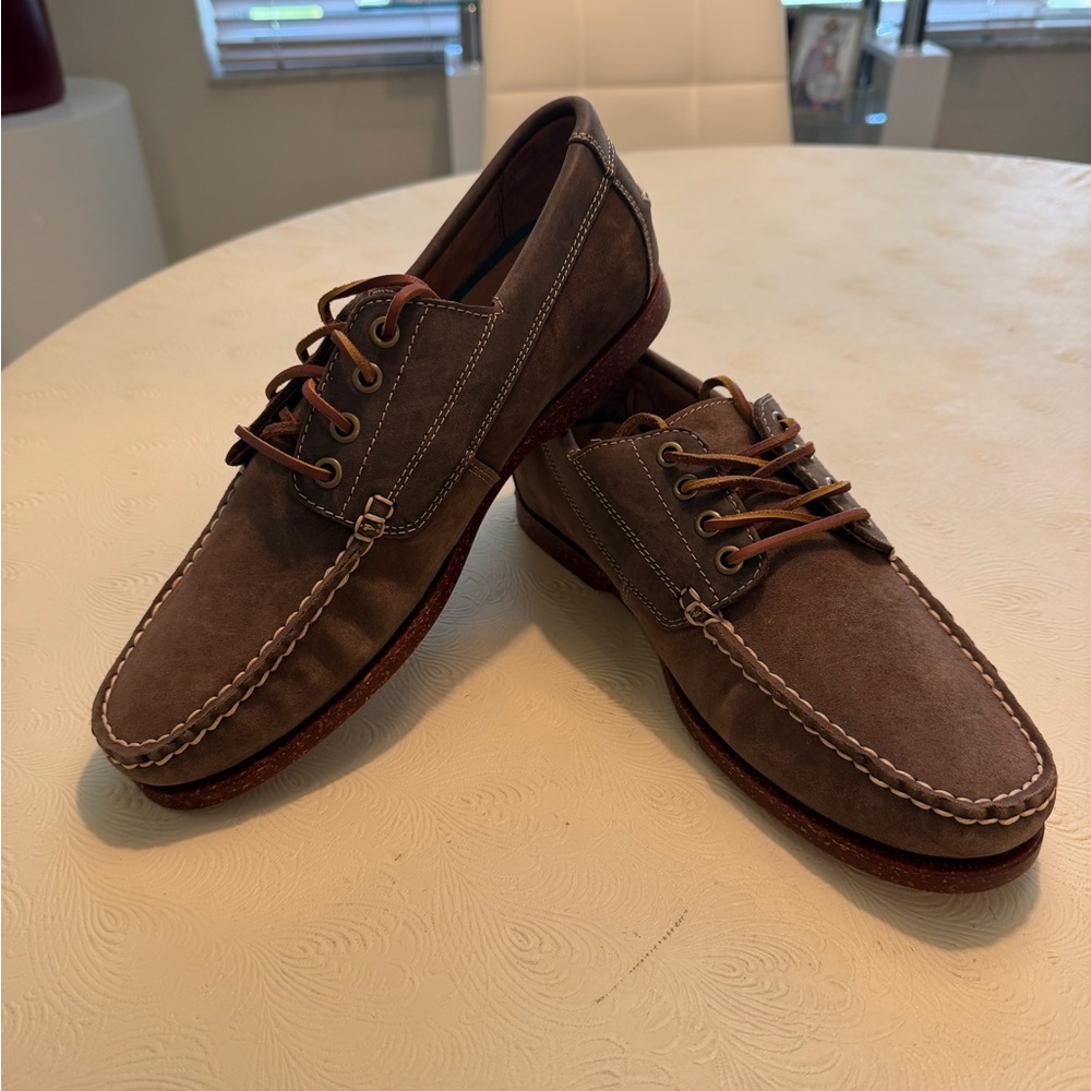 Ralph Lauren Blackely 4-Eye NWO tags. 
Size 9D